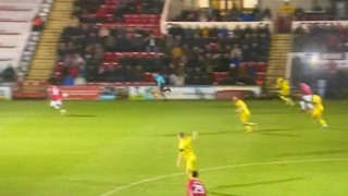 Απίστευτο σκηνικό στην Αγγλία: Διαιτητής και επόπτης δεν είδαν εξόφθαλμο οφσάιντ