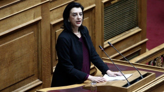 Συντροφικά πυρά κατά Τσίπρα για την επιλογή Τσαπανίδου: Προτάχθηκε η λάμψη του τηλεαστέρα