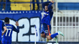 Χορταστική ισοπαλία στο Περιστέρι, στα προημιτελικά ο Ολυμπιακός (vids)