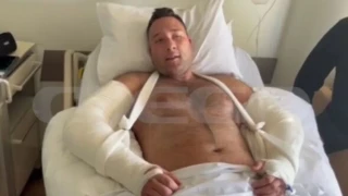 Συγκλονίζει ο νεαρός που έπεσε για τον σταυρό: «Νιώθω να σαν να μου έχουν κόψει τα χέρια»