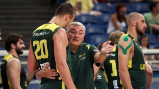 Ανεβάζει στροφές η Λιθουανία, Μάτωσε ο Καλνιέτις(pic)