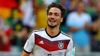 Περιζήτητος ο Χούμελς