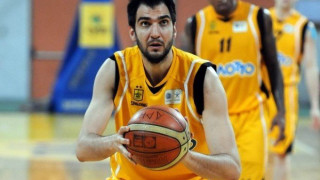 Παρελθόν από την Ολίν ο Ταπούτος