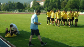 Στα... κίτρινα το Πράβετς