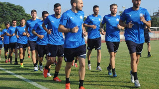 Συνωστισμός με τέσσερις ομάδες