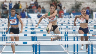 Πανελλήνιο ρεκόρ για Ντελίου - Ατομικό για Παπαϊωάννου - Καλή εμφάνιση από Ντραγκομίροβα