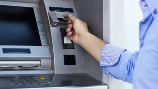 Τράπεζες και ΑΤΜ: Από σήμερα (11/8) οι αλλαγές στις αναλήψεις-Τι ισχύει με τις συναλλαγές
