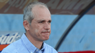 Σταθόπουλος: «Θα επέλεγα δίδυμο Κεντζιόρα με Μιχαηλίδη-Αυτό είναι το μειονέκτημά του»