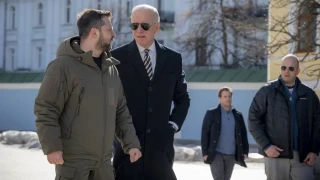 «Αν η Κίνα συμμαχήσει με τη Ρωσία, θα γίνει παγκόσμιος πόλεμος», προειδοποιεί ο Ζελένσκι