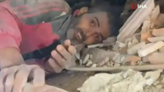 Τουρκία: Πέθανε στο ασθενοφόρο το 13χρονο παιδί που διασώθηκε 13 μέρες μετά τον σεισμό