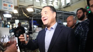 Άδωνις: «Μην ακούτε τους Συριζαίους- Οι τιμές είναι πιο χαμηλές από πέρυσι»