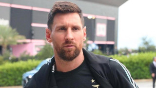 Τα νέα παπούτσια του Μέσι, φόρος τιμής στη θρυλική καριέρα του (pic+vid)