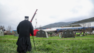 Πατέρας Πορφύριος: «Αν υπήρχε σταθμός στο σημείο, θα μπορούσε να σταματήσει το ένα τρένο που πήγαινε αντίθετα»