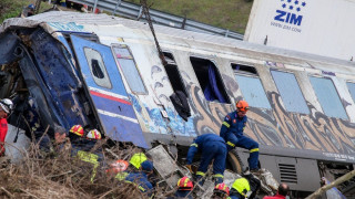 Τέμπη: Με το «Μοιρολόι» της Μαρίας Φαραντούρη το ρεπορτάζ του CNN Turk
