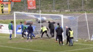 Ιταλία: Αγώνας ξεκίνησε με καθυστέρηση γιατί τα δοκάρια ήταν χαμηλότερα, έσκαψαν τη γραμμή και ξεκίνησε κανονικά