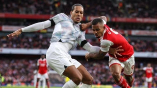 Ισοπαλία για την Άρσεναλ στο Άνφιλντ και φωτιά στην κορυφή!