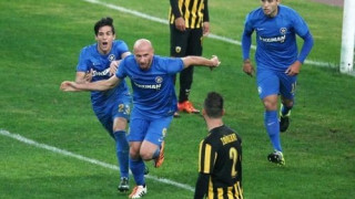 Της έκλεισε το σπίτι ο Παπαδόπουλος!