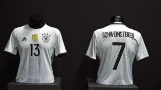 Η νέα φανέλα των «πάντσερ» (pics)