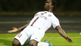 Απέδρασε με Πάτο