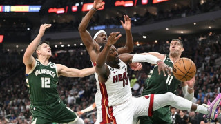 Πρόωρος και άδοξος αποκλεισμός για τους Μπακς και τον Γιάννη Αντετοκούνμπο