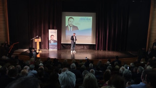 Κοσμοσυρροή στην προεκλογική εκδήλωση του Διαμαντή Γκολιδάκη στην Καλαμαριά