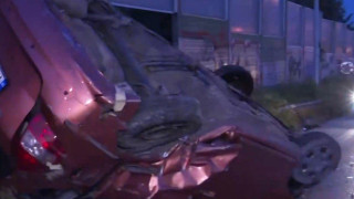 Θεσσαλονίκη: Ανατροπή ΙΧ στον Περιφερειακό – Η οδηγός απεγκλωβίστηκε μόνη της (vid)