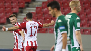 Ο Ολυμπιακός έσβησε το όνειρο τίτλου για τον Παναθηναϊκό