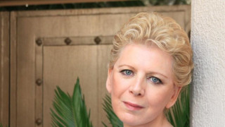 Η επική γκάφα της Έλενας Ακρίτα: Μπέρδεψε τον Πετρούνια με τον Τεντόγλου (pic)