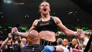 Κέιτι Τέιλορ: Η ποδοσφαιρίστρια που άλλαξε την ιστορία της πυγμαχίας