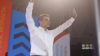 Μητσοτάκης στο Παλέ ντε Σπόρ: «Σε αυτό το δοξασμένο στάδιο μεγάλωσα με τον Γκάλη» (vid)