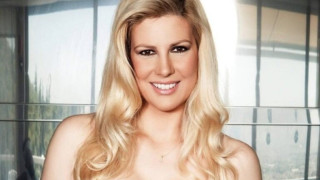 Ράνια Θρασκιά: «Γεννήθηκα ΠΑΟΚ, ήμουν στο γήπεδο με τον Ολυμπιακό- Με πονάει να βλέπω απελπισμένους ανθρώπους»