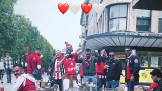 Ολυμπιακός: Τραγούδησαν «Ω Μπέριλ, Μπέριλ» για την εκρηκτική γυναίκα του ΜακΚίσικ