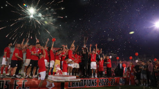 Πανσερραϊκός: H «φιέστα» των «Λιονταριών» (vids)