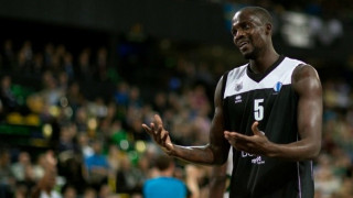 Τζέιμς, ο αντι-Γιανγκ