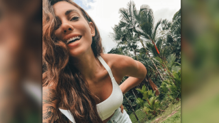 Ευρυδίκη Βαλαβάνη: Πασχαλιάτικη φωτό με μπικίνι στον 6ο μήνα εγκυμοσύνης