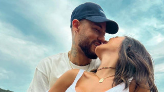 Η πρώτη φωτογραφία του Νεϊμάρ με τη νεογέννητη κόρη του