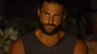 Ξέσπασε ο Βασάλος μετά την αποχώρησή του από το Survivor: «Φοβηθήκατε μη σας πάρω τη δουλειά;» (vid)