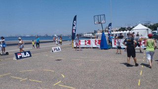 Θεσσαλονίκη: Γέμισε... μπάσκετ η Νέα Παραλία - «Τάπα στη βία και το ρατσισμό»