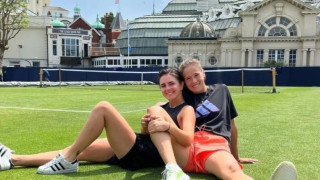 Ρωσίδα τενίστρια δεν μπορεί να επιστρέψει στη χώρα της λόγω της ομοφυλοφιλικής σχέσης της