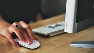 Νέο επιδοτούμενο πρόγραμμα του ΔΥΠΑ: Αφορά άτομα με παθήσεις με μισθό 1200 ευρώ