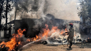 Μεγάλη αναζωπύρωση στο Λουτράκι, έχουν καεί περισσότερα από 1.000 στρέμματα