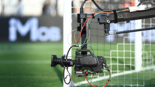 Χαλβατζάκης στο «Metropolis»-Τα τηλεοπτικά στο... τραπέζι: «Το προϊόν να πηγαίνει κεντρικά»