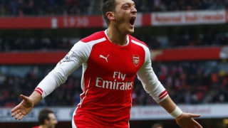 Οζίλ: «Πιστεύω στην πρόκριση»