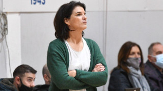 Ελένη Καπογιάννη: Μια άγρια θάλασσα δυναμώνει τη φλόγα