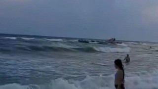 Θεσσαλονίκη: Η θάλασσα βγήκε στη στεριά σε Ποταμό και Σταυρό! (vid)