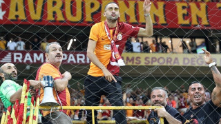 Γαλατάσαραϊ: Ανακοίνωσε τον Ζίγιεχ μέσα από την...εξέδρα!