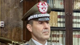 Σάλος στην Ιταλία για ρατσιστικό και ομοφοβικό βιβλίο στρατηγού