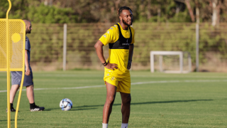 Ο Ντουκουρέ και η εναλλακτική