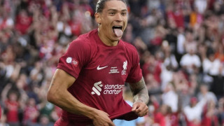 Διπλό της Λίβερπουλ με διπλό χτύπημα του Νούνιες