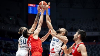 Εύκολη νίκη για τη Γαλλία